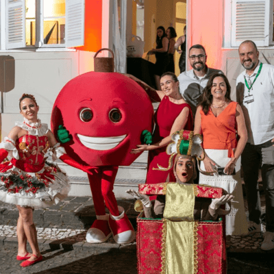 Campanha natalina da RPC em happy hour da Lide Paraná